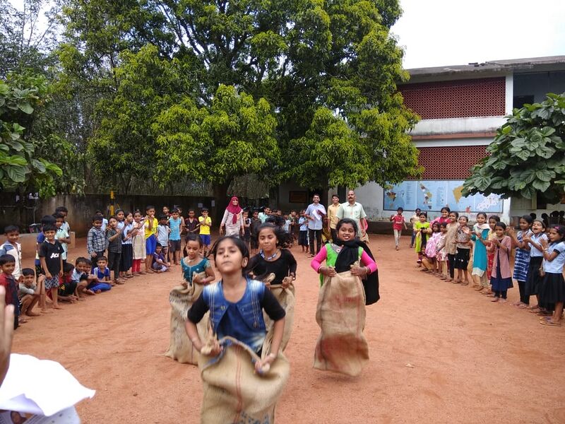 പ്രമാണം:48502Onam .jpeg