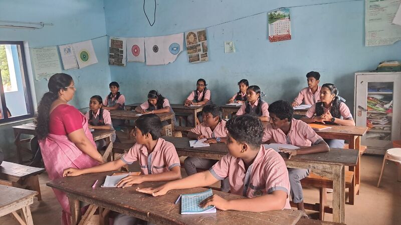 പ്രമാണം:BS TVM 44066 chang.jpeg