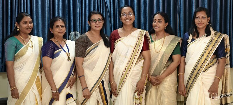 പ്രമാണം:Onam TVM10.resized.jpg