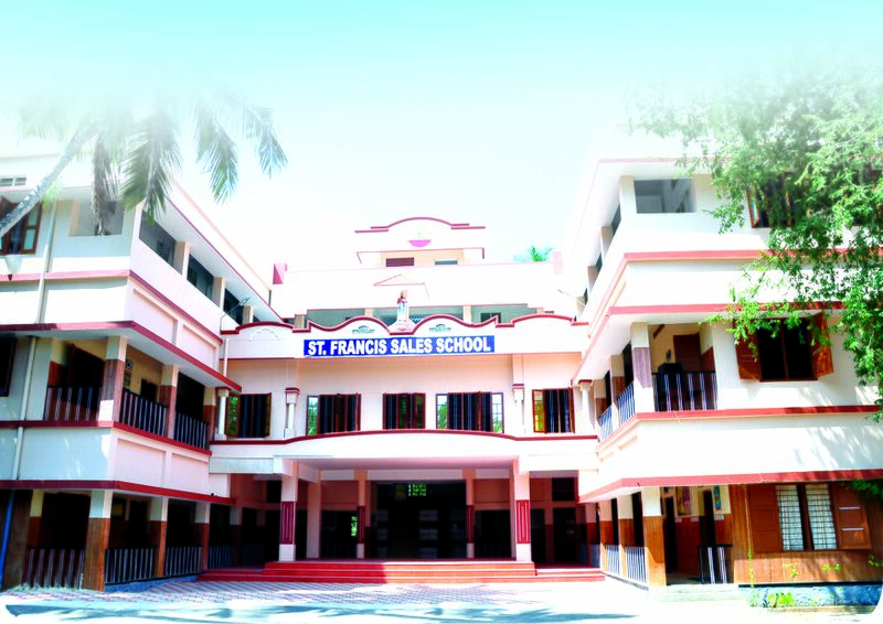 പ്രമാണം:SFS PHOTO.jpg