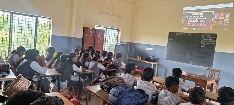 പ്രമാണം:11017 FREEDOMFEST.jpg