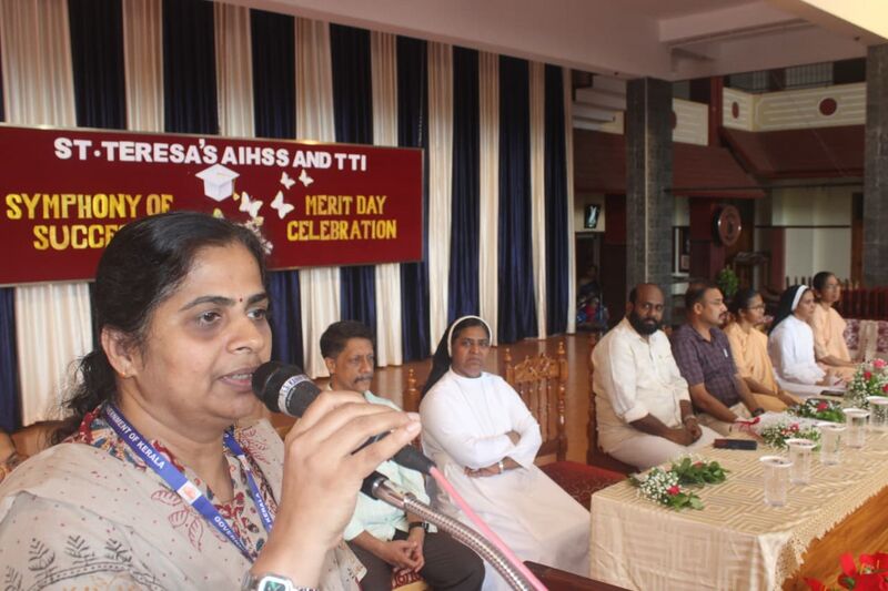 പ്രമാണം:13006-merit2026-4.jpg