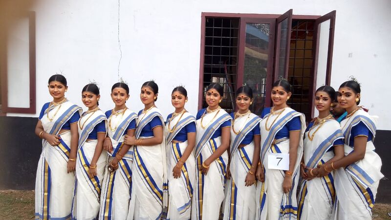 പ്രമാണം:25071 music6.jpg