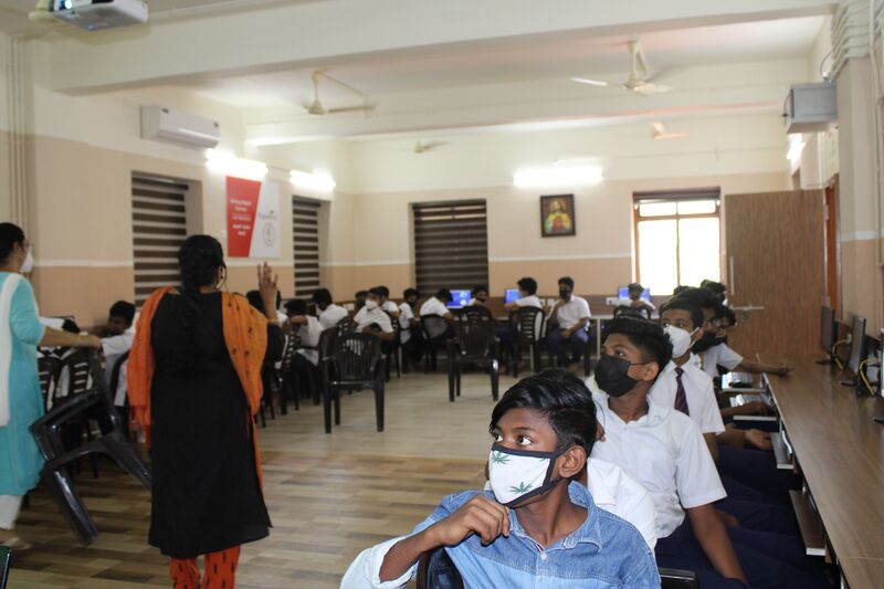 പ്രമാണം:26013 LK SchoolCamp 19.JPG