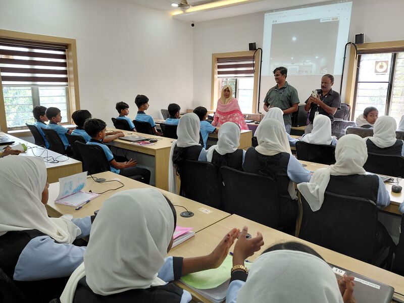 പ്രമാണം:2 kite priliminary camp 19077.jpg