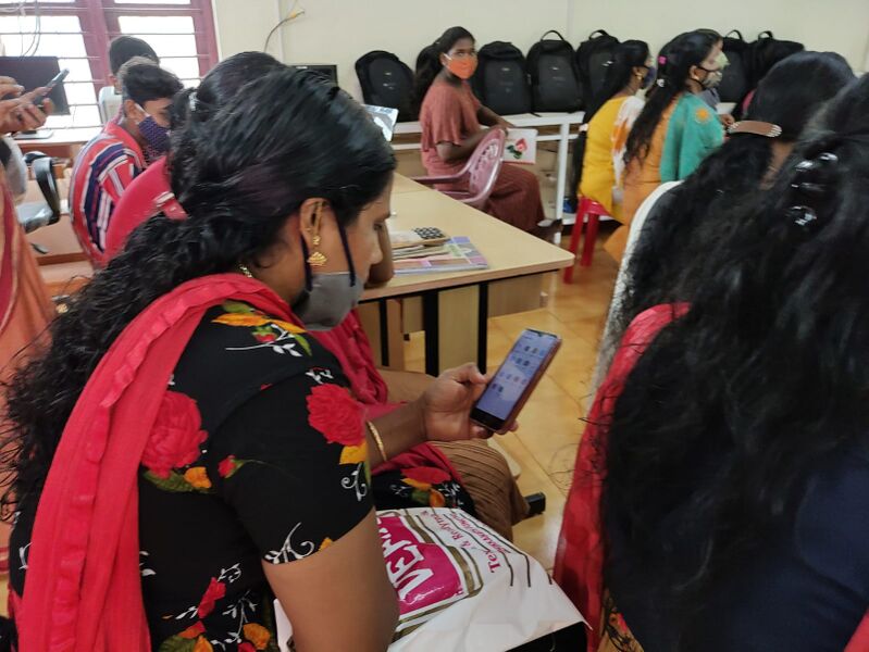 പ്രമാണം:35026-ALP-LKCS22-4 - GEETHALEKSHMY L.jpg