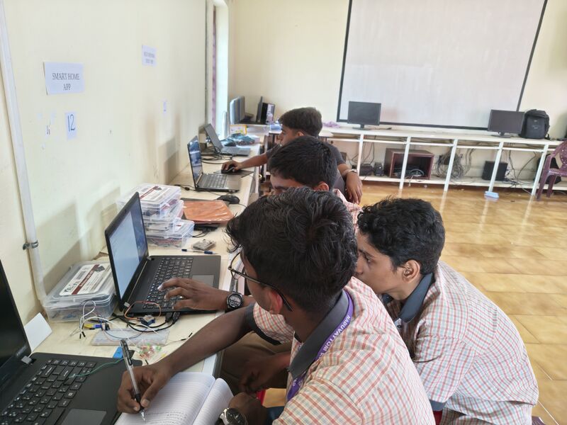 പ്രമാണം:35026 f5.jpg