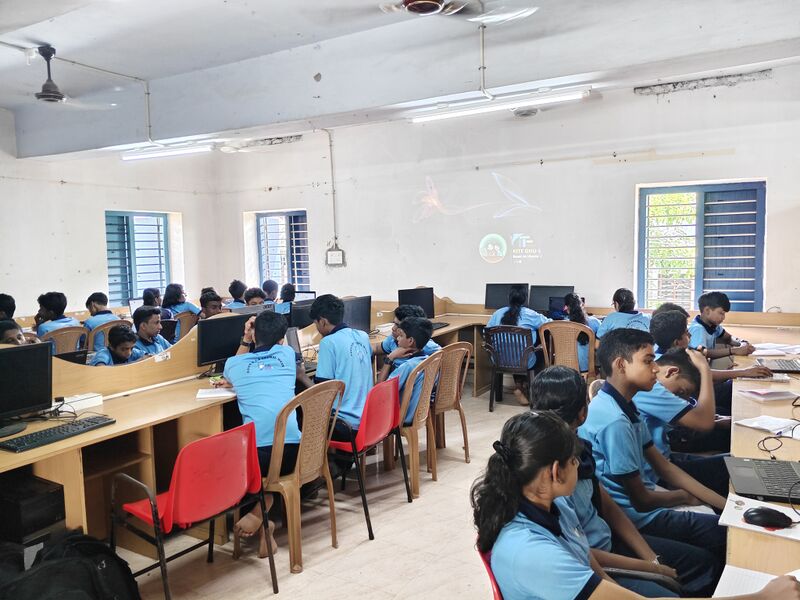 പ്രമാണം:40001 lk camp 25.jpg