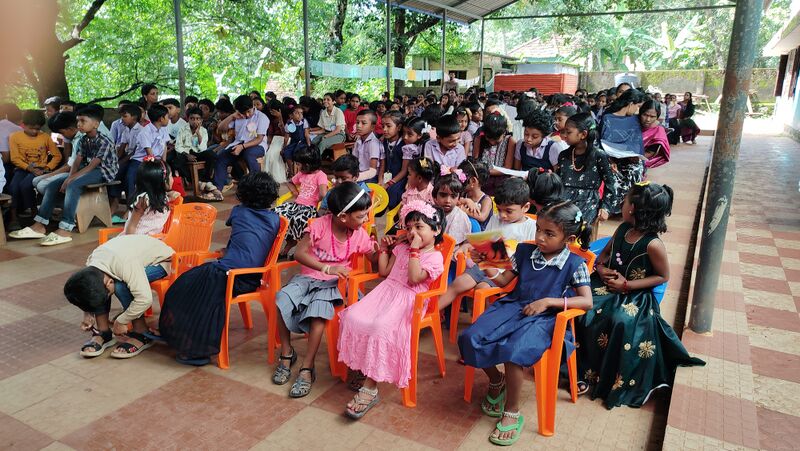 പ്രമാണം:42069 vidya256.jpg