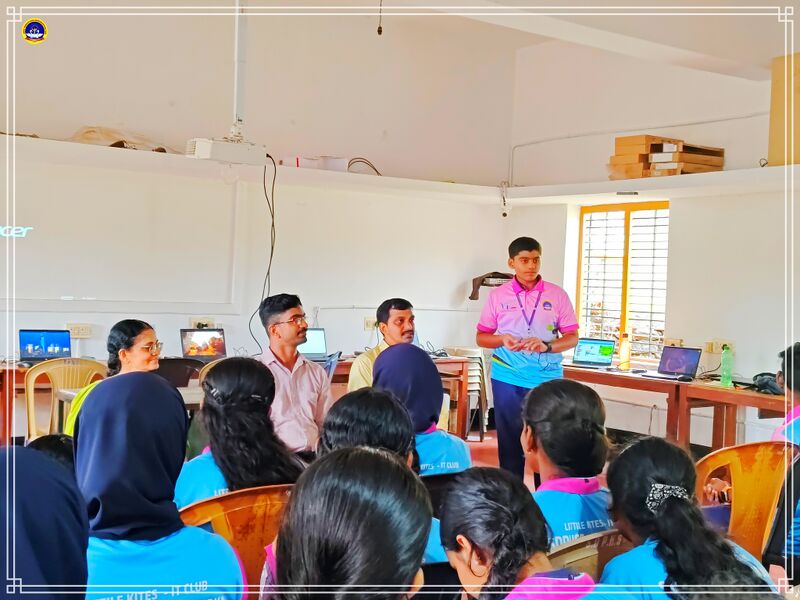 പ്രമാണം:11051 schoollevelcamp8.jpg