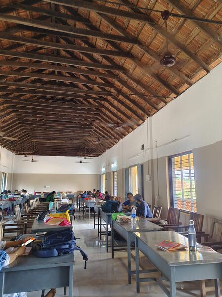 പ്രമാണം:11053 hitechstaffroom.jpg