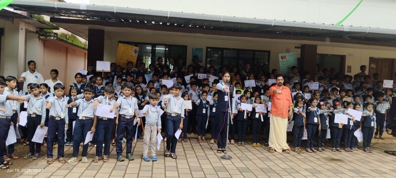 പ്രമാണം:12024-vayana june19.jpg