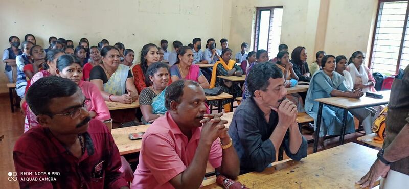 പ്രമാണം:12052 kgd classPTA2023 june 1.jpeg