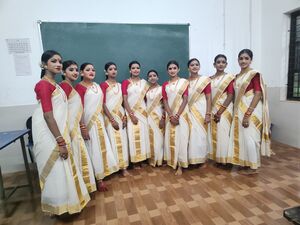 16041 thiruvathirakkali.jpg