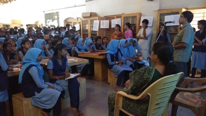 പ്രമാണം:18073 37 malayalam.jpg