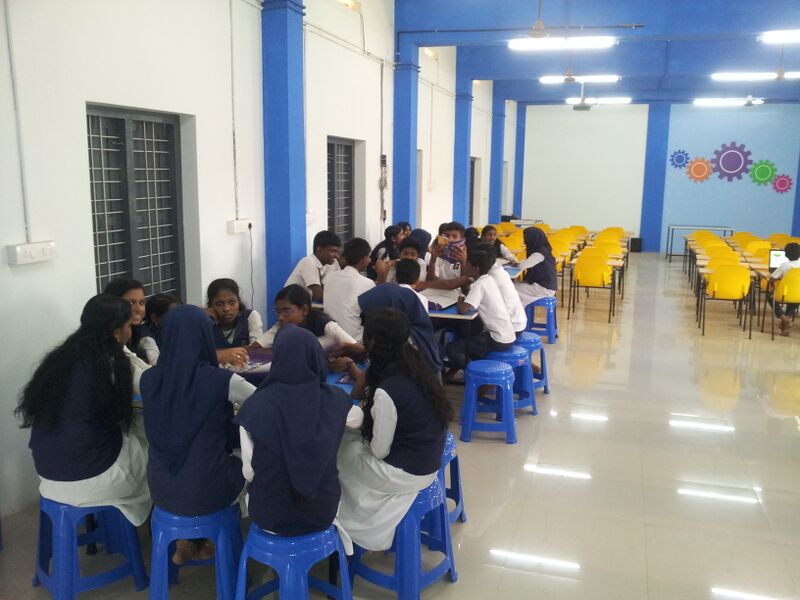 പ്രമാണം:19068 EXPERT CLASS 2.jpg