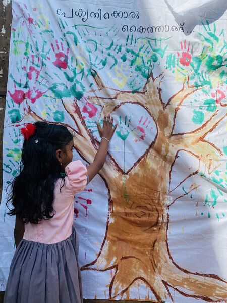 പ്രമാണം:19801-paristhidinam 2024.jpeg