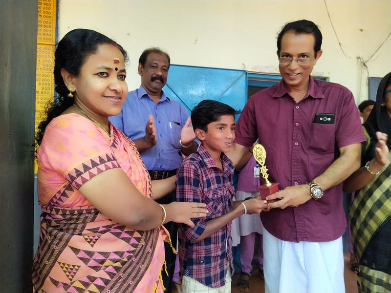 പ്രമാണം:20001 301.jpeg