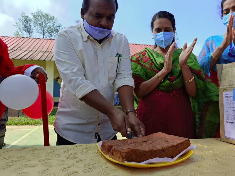 പ്രമാണം:30039 xmas2.jpeg