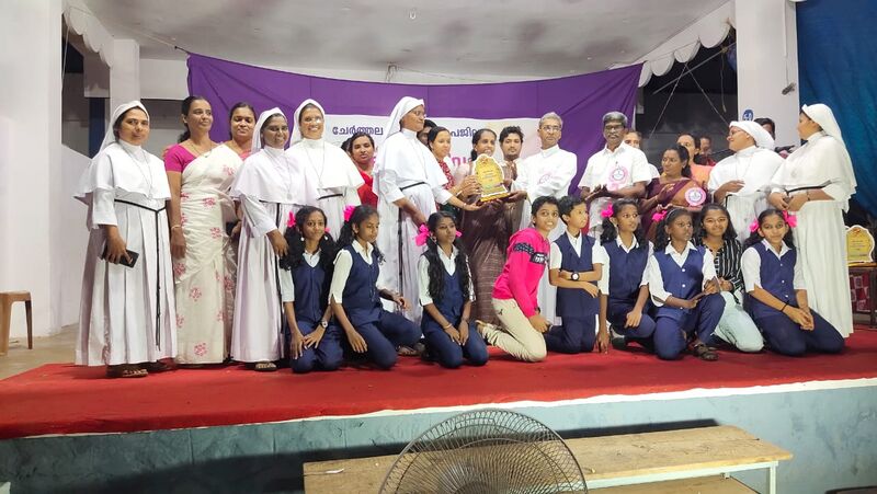 പ്രമാണം:34250 kalolsavam 2.jpeg