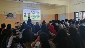 35028 snakebite awareness class.jpg