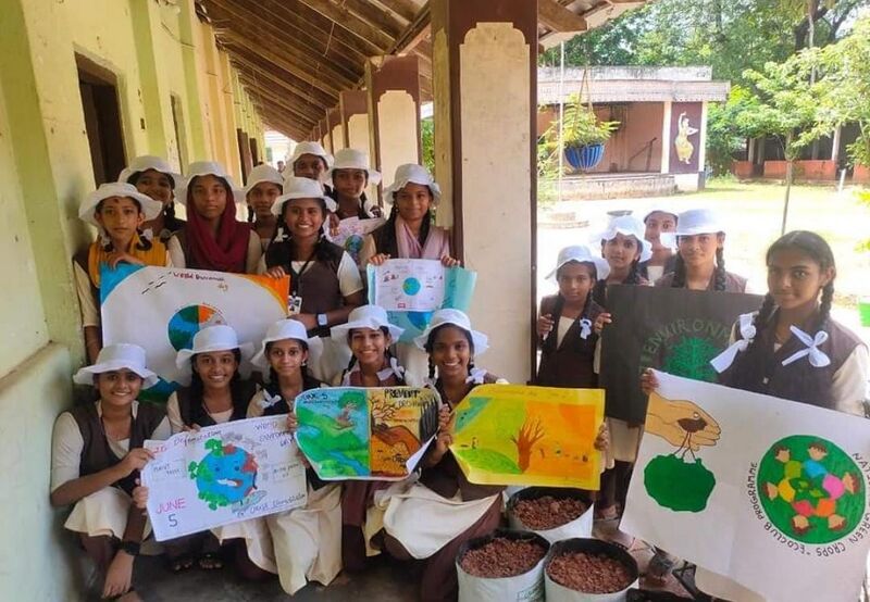 പ്രമാണം:36022 poster.jpeg