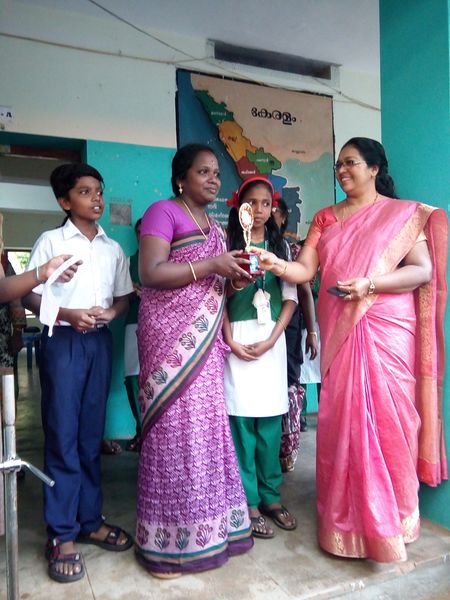 പ്രമാണം:44050 551.jpg