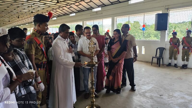 പ്രമാണം:SCHOOL PRV.JPG.jpg