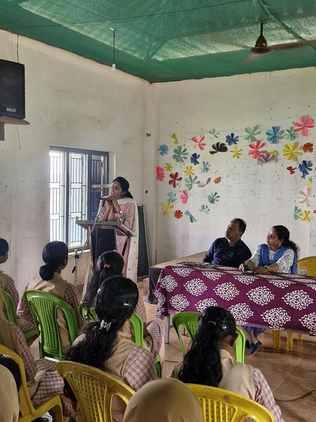 പ്രമാണം:19002 GT1.jpg