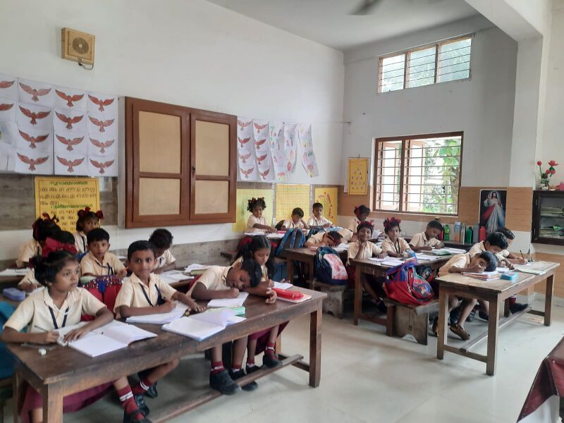 പ്രമാണം:25237-my class-2026 .jpeg