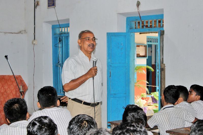 പ്രമാണം:28012 SP 1920 82.jpeg