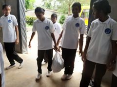 പ്രളയദുരിതാശ്വാസവുമായി ബുക്കാനൻ സ്ക്കൂൾ 2019