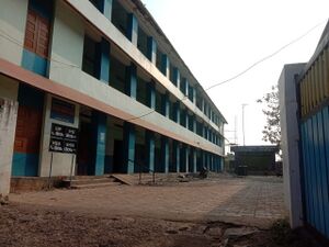 42007-school main building.jpg