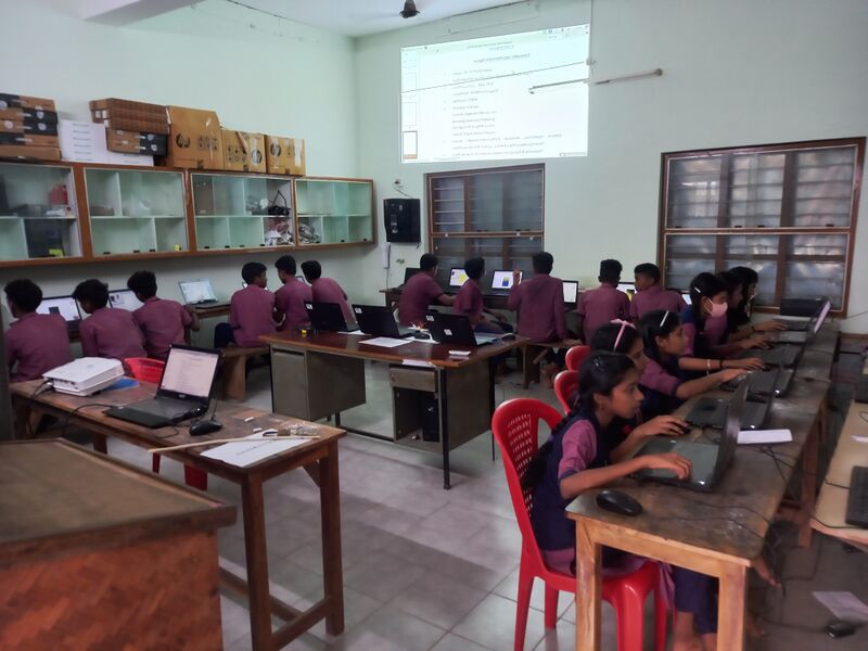 പ്രമാണം:42085 fredomfestposter1.jpg