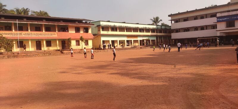 പ്രമാണം:GHSS PLAY GROUND.jpeg