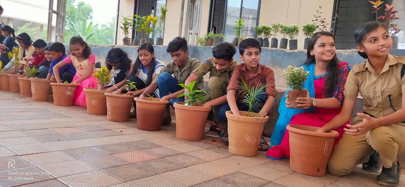 പ്രമാണം:13035 3.jpg