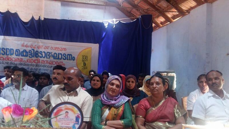 പ്രമാണം:15016 gm105.jpg