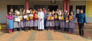 15051 prize distriu.jpg