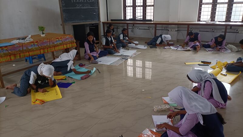 പ്രമാണം:25105-EKM-MATHS .jpg