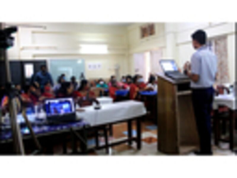 പ്രമാണം:37001-PTA-LKCS22-2 - mathew manu.jpg