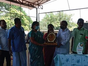 41032 HM leelamoney.jpg