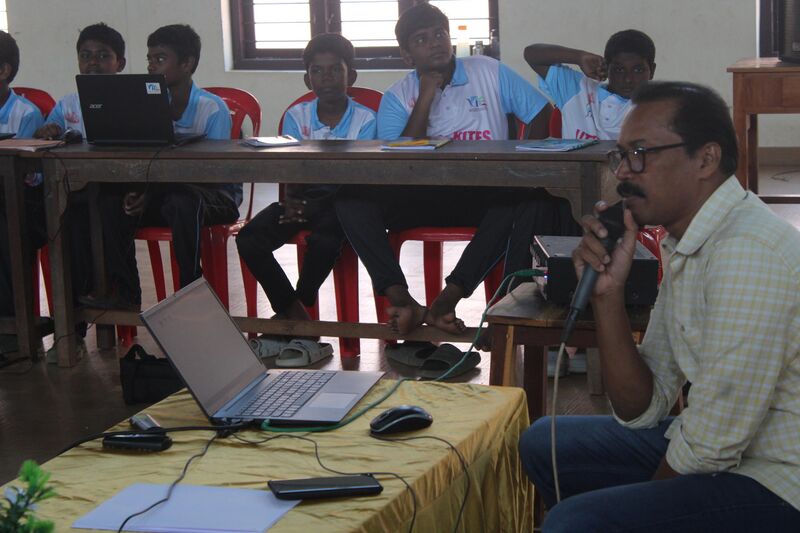 പ്രമാണം:44003 LK PRE CAMP 16.jpg