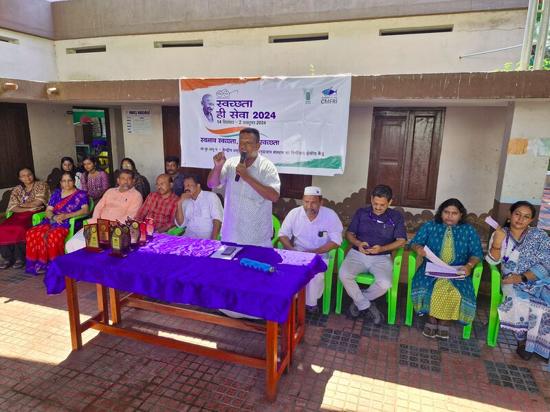 പ്രമാണം:44223 swatch presid.jpg