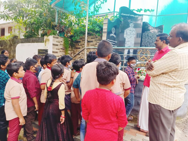 പ്രമാണം:44228-cargilvijayday4.jpg