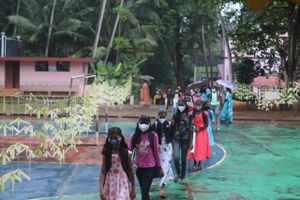 BS21 TVM 44014 2.jpg