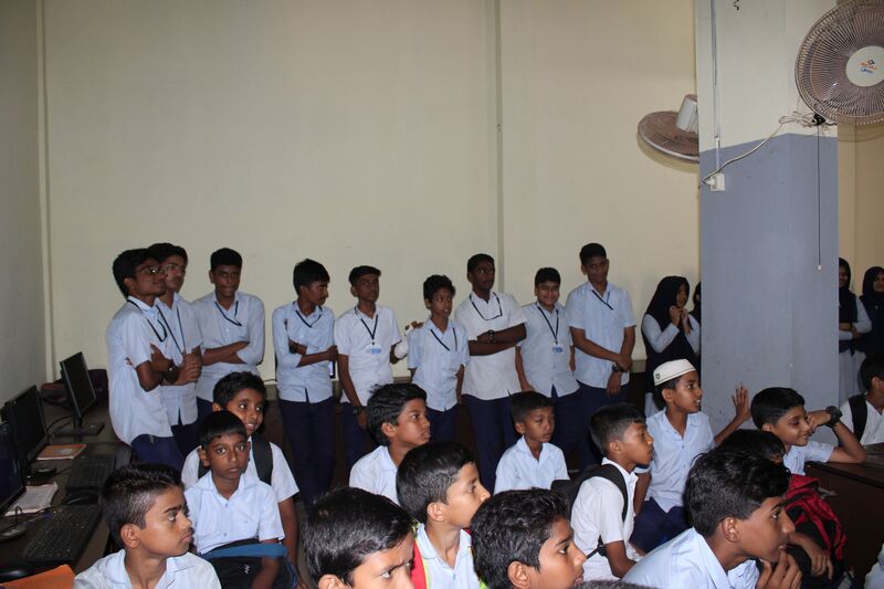 പ്രമാണം:Class care.JPG