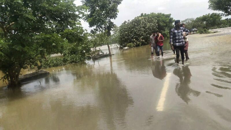 പ്രമാണം:Flood 18402.jpg