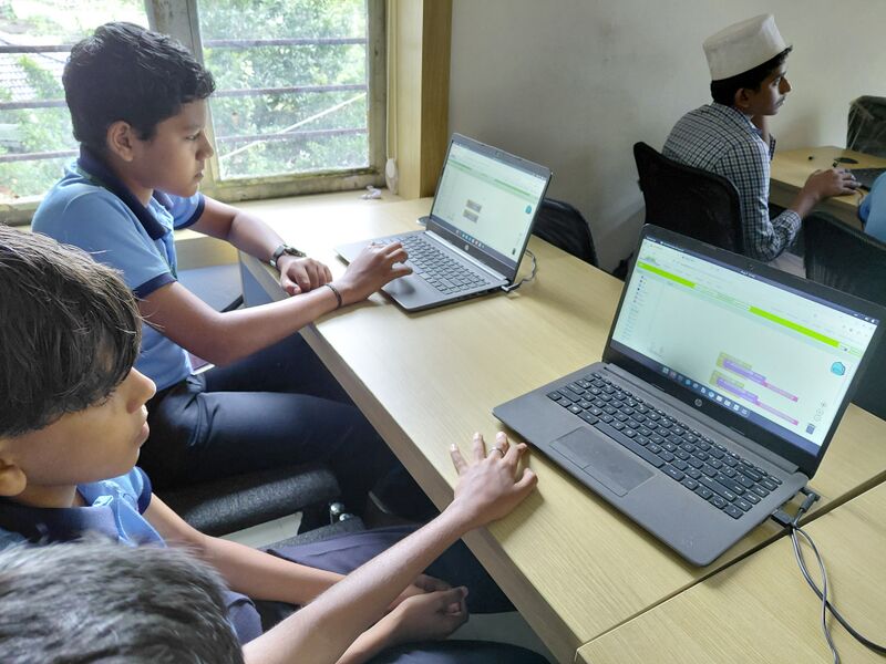 പ്രമാണം:19077 AI5.jpg