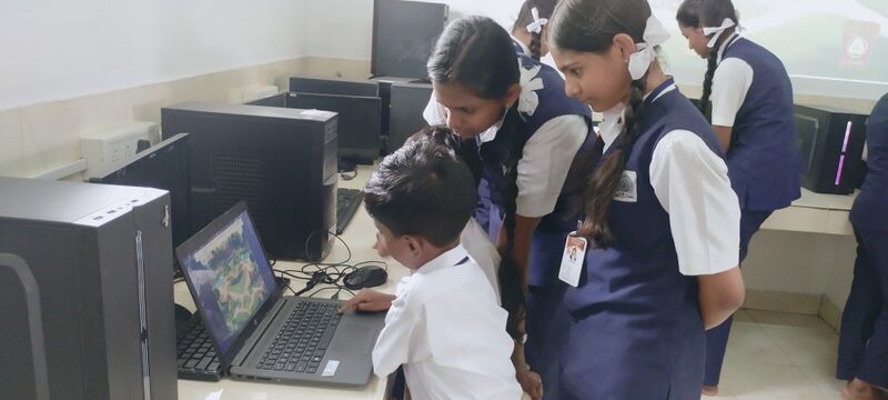 പ്രമാണം:22018 stannescghs game.jpg