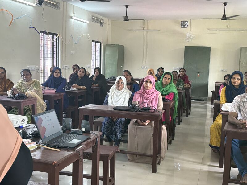 പ്രമാണം:34044-GHSM-LK PARENTS MEETING2025-1.jpg